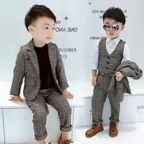Boy suit suit Summer three-piece suit Western style Childrens performance dress Piano playing child British fashion handsome