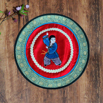 Hand embroidered old embroidered piece mat Beijing embroidered figure embroidered Chinese style cup cushion pot cushion Chinese wind featured gift real silk