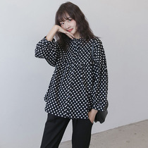 Pregnant women autumn top 2021 new loose Korean fashion wave dot large size belly cover thin pregnant woman doll shirt