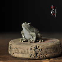 Longquan Celadon Zhou Jingbo handmade tea PET dot color frog ornaments Tea table Creative tea table Tea ceremony play objects