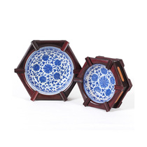 Ceramic embedded green flower porcelain solid wood ashtray New Chinese living room red wood hand engraving handicraft smoke cylinder pendulum piece