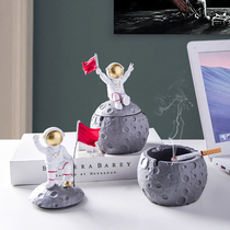 Astronaut Ashtrays Creativity Personality Trends With Cover Anti Fly Ash Home Living Room Office Ins Wind Light Extravagant
