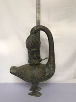 Antique bronze ware bird lamp black lacquered ancient rust workmanship fine swing piece collection Jiacan?