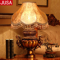 European-style villa living room table lamp Hall study classical luxury resin retro extra-large artistic creative lamps