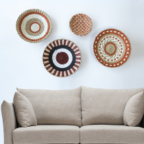 Japanese three-dimensional wall wall decoration round wall hanging Southeast Asia retro handmade cattail straw pattern wall decoration pendant