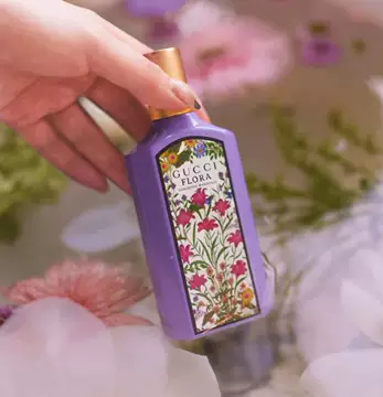 GUCCI FLORA 香水 紫色 Gucci Flora Gorgeous Magnolia, 100ml, eau de parfum in Eau