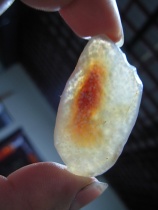 Gobi agate raw stone agate carving material sugar heart agate original stone pendant-wind snow pretty good woman