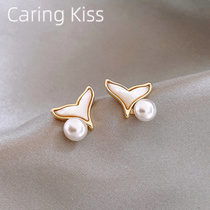 Carling Kiss fish tail pearl earrings High temperament Delicate Earrings 2022 Tide Style Retro Ear Accessories