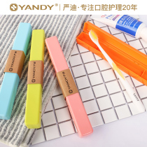 Yan Di toothbrush box Home portable simple jelly color toothbrush box travel toothbrush storage box color random hair
