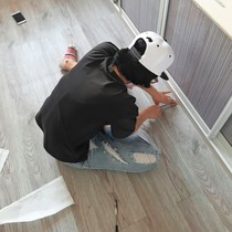 Imitation wood grain PVC self-adhesive floor leather household glue-free floor sticker thickened wear-resistant waterproof bedroom cement floor glue