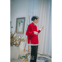 TUYUE TUYUE designer red modified velvet single coat retro Republic of China tourmaline bead buckle New Chinese top