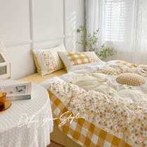 The Xiaomi steamed bun is a little more The Four Seasons with You) Pure cotton washed cotton splicing process Three-four piece lattice broken flower kit