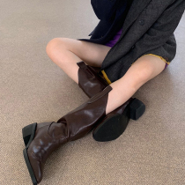 South Korean boss lady recommends small-scale high-end cowboy boots