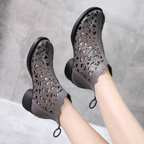 Real Leather Dongle Shoes Woman Spring Summer Style 100 Hitch Hollowed-out Mom Short Boots Heel Soft Base Coarse Heel Big Code Boots 40-43