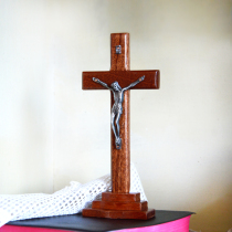 Catholic Cross bitter Statue Sabili Wood exquisite wooden bitter statue decoration 23 cm high