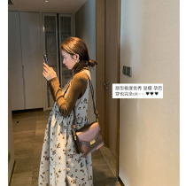 ◆ AMUM maternity wear ◆ fashionable Carnival ~ autumn and winter high neck top floral vest skirt dress two-piece suit