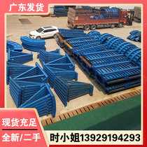 Steel formwork bridge high-speed rail concrete cylindrical anti-collision wall guardrail Bridge culvert ditch template customization