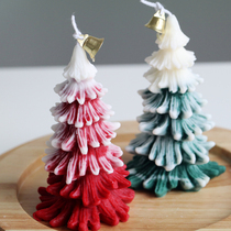 Gift pine mat ins green Christmas tree scented candle Christmas gift with hand gift Christmas decoration ornaments