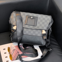 Hong Kong new leather cross waterproof wear-resistant shoulder bag fashion large capacity bag printing bag tide bag