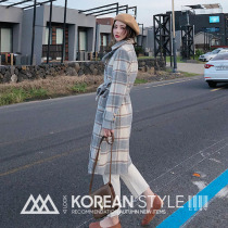 Anti-season clearance wool coat female 2021 Korean version of the long loose large size thickened plaid wool coat