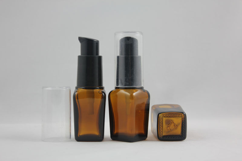 10ml brown glass square cone essential oil bottle emulsion bottle with black plastic milk spray