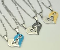 Love Peach Heart Couple Titanium Steel Necklace does not change color does not fade does not fade couple necklace 1016]