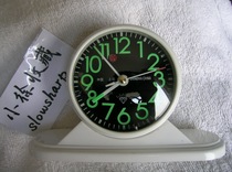 90s out of print inventory new old mechanical alarm clock diamond brand white shell big word luminous export