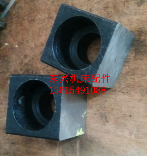 Beijing milling machine X53K X52K X62W XA6132 spindle anchor block 25X25X25 hole 20 hole 12