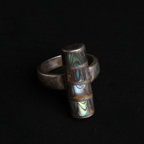(Western antiques old old goods) vintage German silver ring shell inlay rare shape