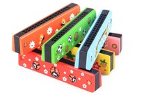 Baby playing wooden color variety of 16-hole childrens harmonica playing music toy 1-3 year old baby toy harmonica