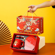 Special Valentines Day gift to girlfriend 520 warm cup 55 degrees high-end delivery daughter-in-law sends wife a little crowdbirthday