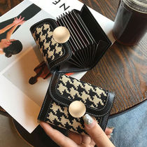 Card bag woman small and refined upscale ultra-thin section 2022 new exploits inwind multi-position screen mesh red small crowddesign