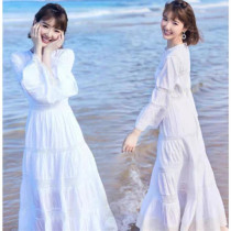 2021 summer Mao Xiaotong star with white lace dress sweet flared sleeves seaside holiday long dress female