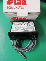 Injection molding machine chiller electronic temperature controller RDC22 digital display intelligent thermostat up and down line alarm