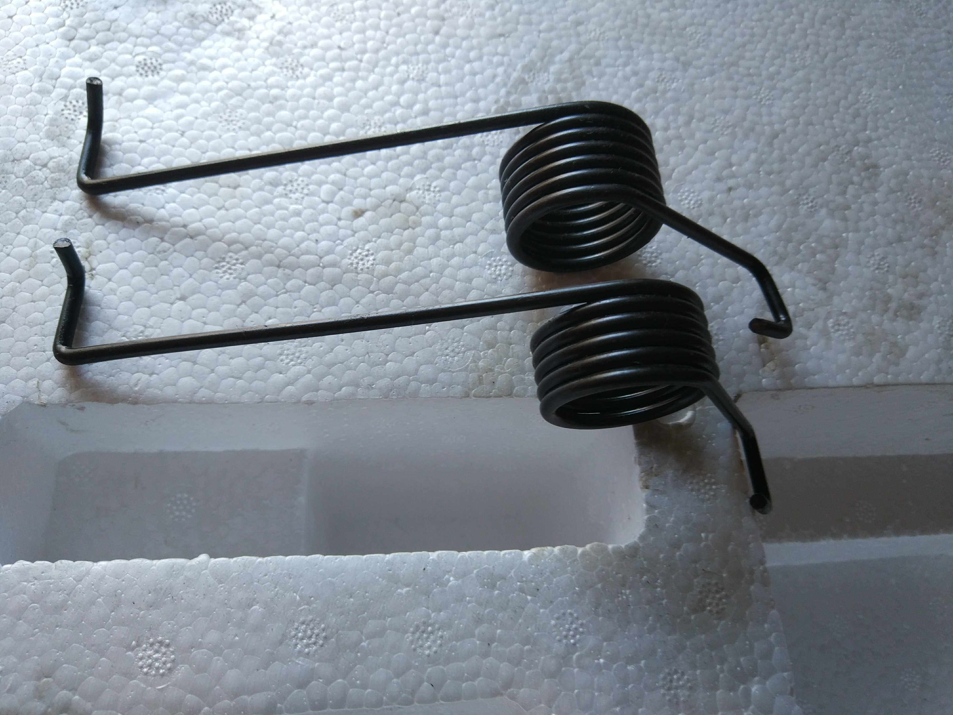 Fukuda era Yuling V5 clutch pedal brake brake pedal return spring