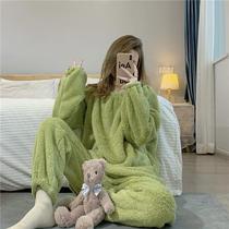 Double - sided coral vestry lady in autumn winter can wear two sets of new sweet and lovely girl home suit in 2020