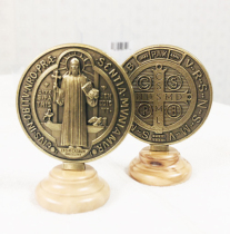 Italy imported Benedictine table ornaments copper color 7*5 2cm
