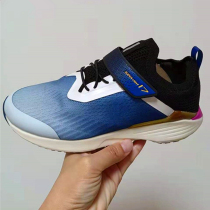 Li Ning Boy Girl Shoes Running Shoes Super Light 18 Mesh Noodles Breathable Wear Resistant Trend Great Child Sports Running Shoes Basketball Shoes