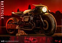 Hottoys HT 1 6 MMS642 New Batman BatCycle Baton motorcycle pick up