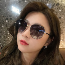 2022 new sunglasses female summer sunglasses wave anti-ultraviolet light intense light driving display slim polarized light fit myopia degree