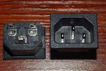 1 Yuan 2 pure copper pint character sockets not stained with material good
