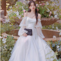 One-shouldered light wedding dress Super fairy travel shot Qi Di Sen Korean fairy simple white thin location small dress summer