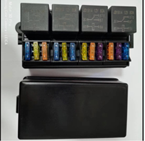 New 12-way central electrical box Multi-way automotive relay box Fuse box Multi-way automotive fuse holder