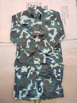 Stock old-fashioned training uniforms summer overalls old-fashioned grid training uniforms collar plate training