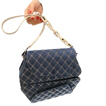 Hong Kong wind spot women bag ins Net red tide 2021 summer New embroidery thread diagonal bag design sense shoulder