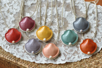 Grandpa Darcys original handmade leather goods Ocean wind color leather plastic shell mini account necklace