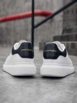 Mcqueen mousse 2021 new white shoes womens real leather wild thick-soled wild casual board shoes inner height-increasing womens shoes summer