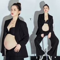 New black suit pregnant woman photo clothing studio photography photo Hong Kong style Pure black personality suit suit Hong Kong style