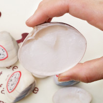 Old Shanghai Handcard Clam Oil Old-fashioned Oil Mussel Shell Anti-Cracking Large Shells Harry Moisturizing Nourishing Hand Cream National Stock