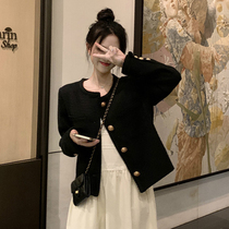 Small fragrant wind jacket autumn 2021 New Foreign Air age reduction short thin wear black pop long sleeve coat women